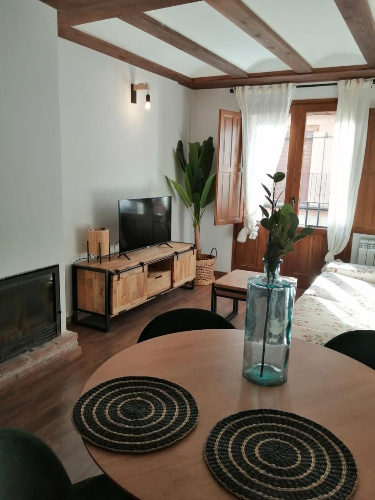 Apartamentos Casa Memé Mora de Rubielos Esterno foto
